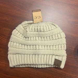 C.C Exclusive Beanie in Beige